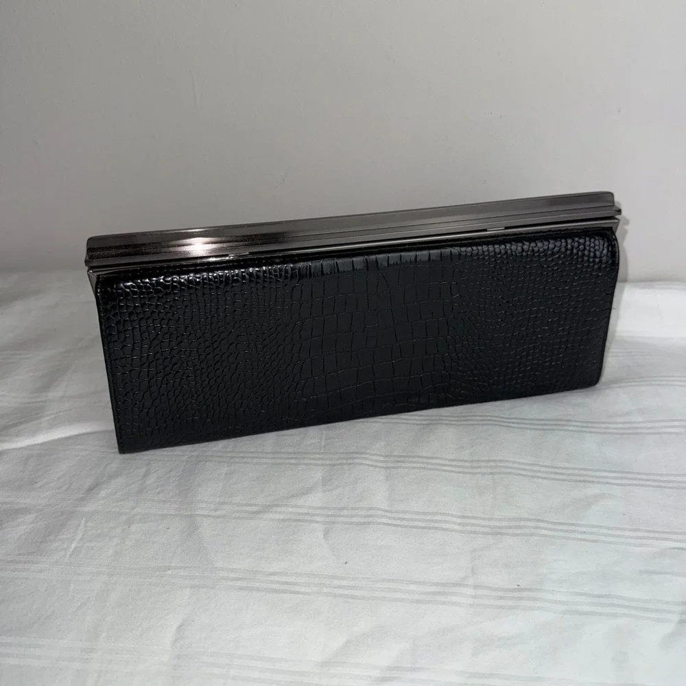Ann Taylor Black Crocodile Embossed Clutch Evening Bag Purse Party‎ Cocktail
